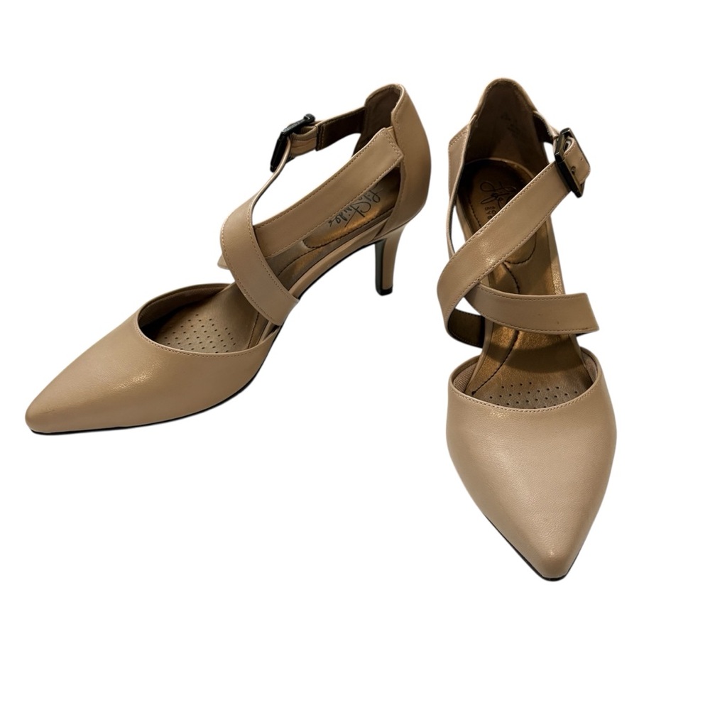 LifeStride Soft System‎ Flex Ivory Taupe Women heels Size: 9.5M